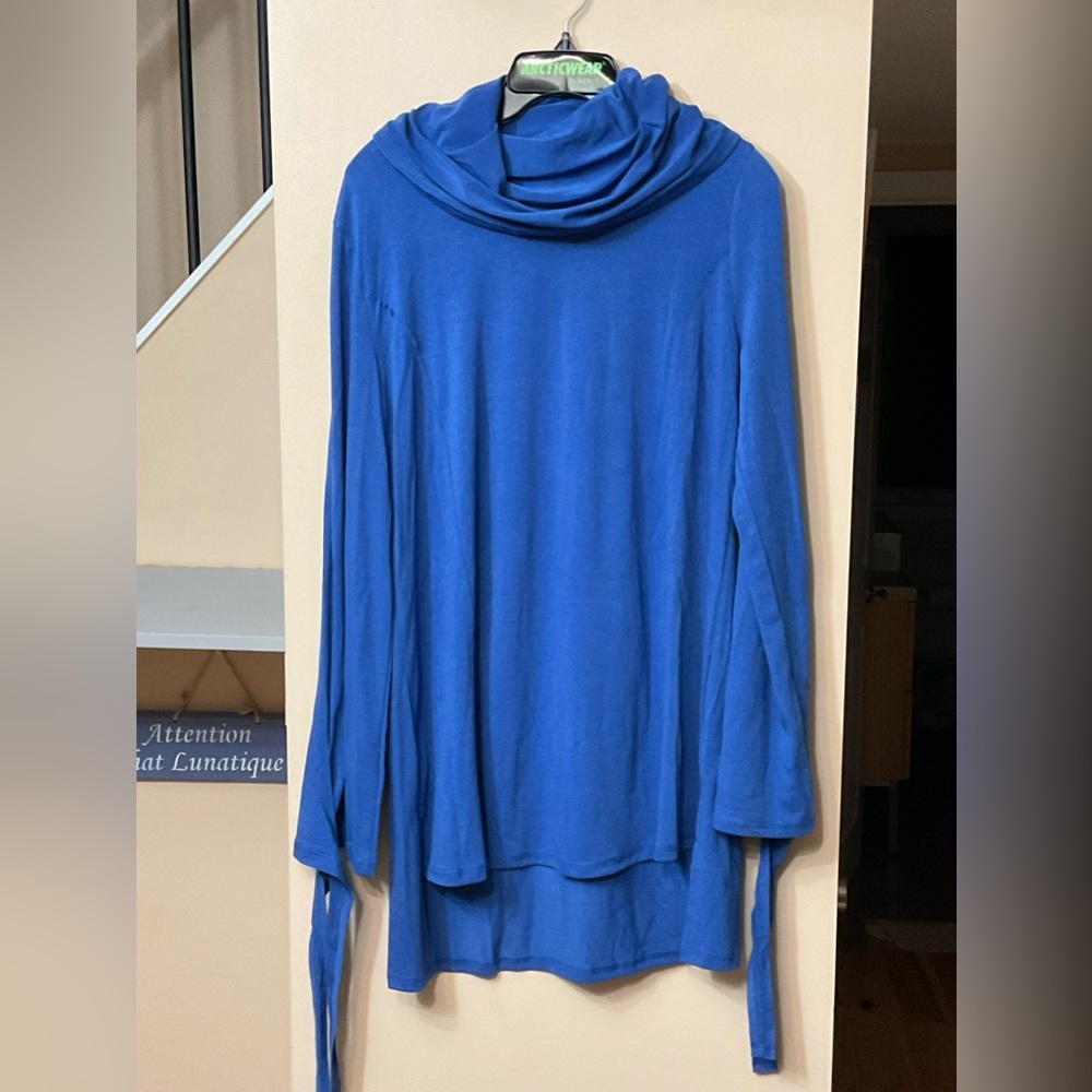 ChicMe women’s sweater